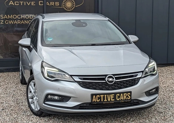 Opel Astra cena 36999 przebieg: 168000, rok produkcji 2016 z Mrocza małe 497